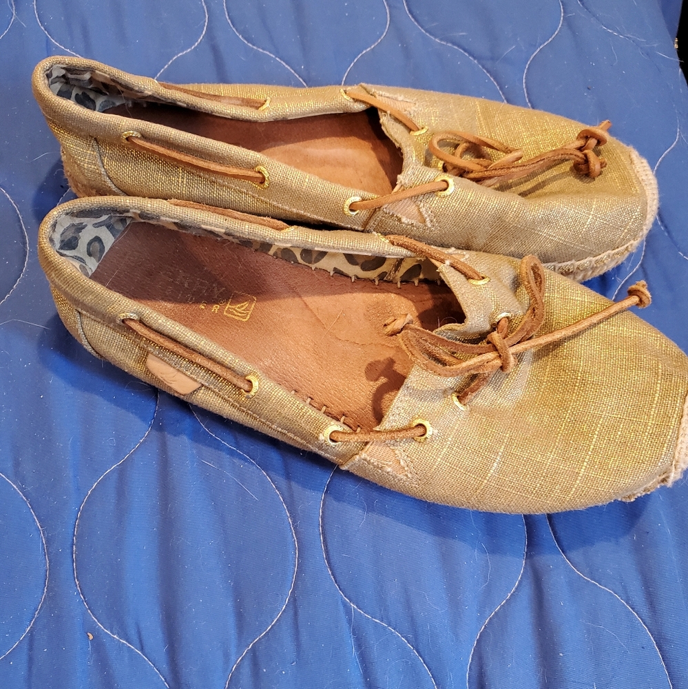 Gold Sperry- katama